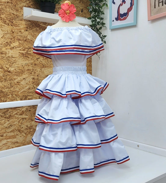 Conjunto blanco Dominicano, Leotardo, falda de vuelos y accesorio para el pelo combinado. Disponible desde talla 12 meses hasta XXL de mujer