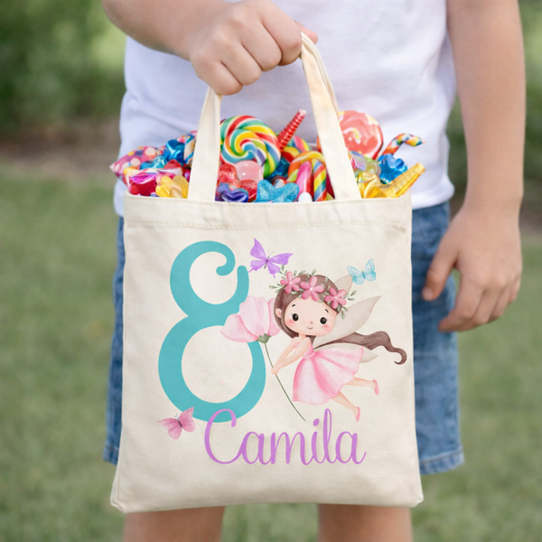 Set de 10 bolsos de tela 8.5x8 pulgadas, para dulces y regalos. Personalizados con nombre y el tema de Hadas y mariposas