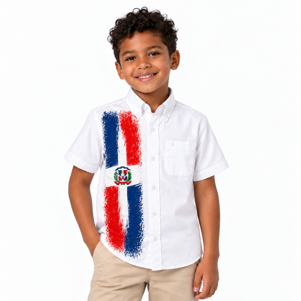 Camisa Típica Dominicana para Niño – Blanca con Detalles Tricolor | Tallas 2 a 14
