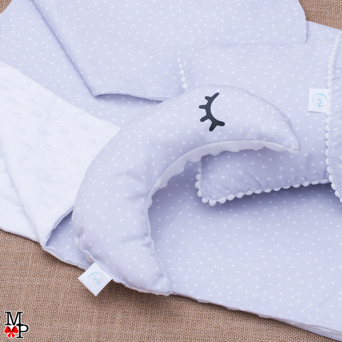 Almohada en forma de luna para bebe en algodón español, gris con lunares blancos