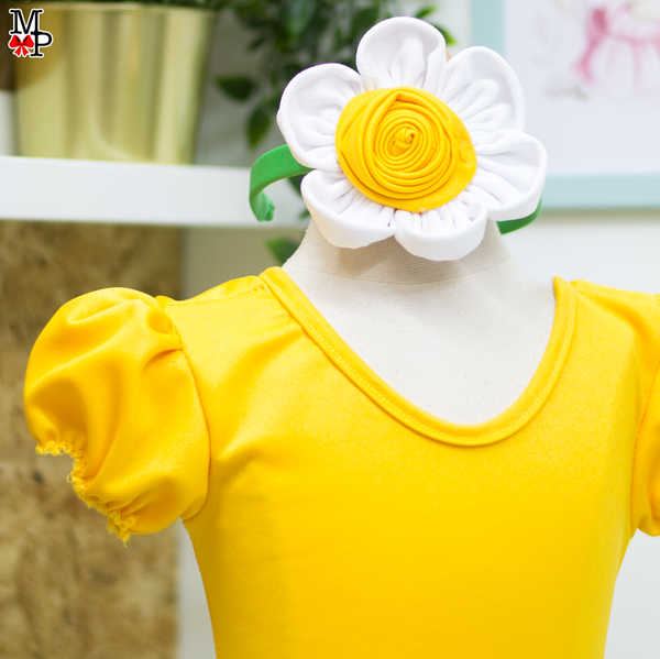 Set de tutu inspirado en flor margarita, incluye leotardo, falda tutu, accesorio de la cabeza y detalle de hojas para la cintura. Tallas desde 12 meses hasta #14